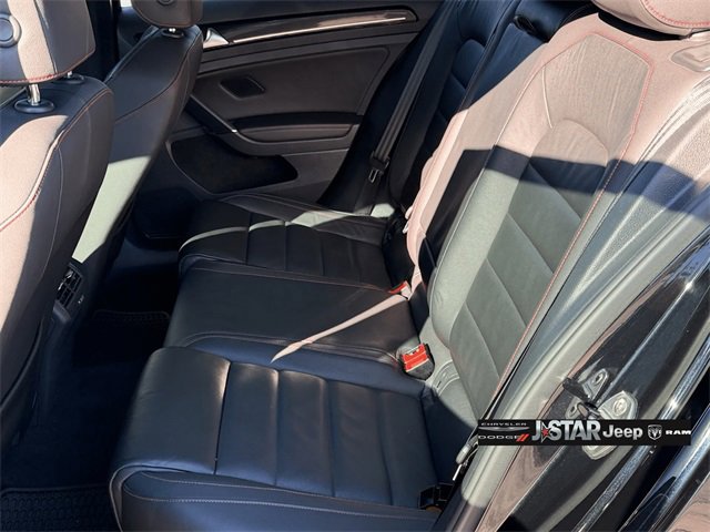 Used 2015 Volkswagen GTI SE image 15