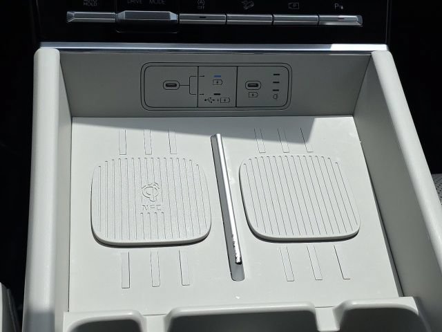 Certified 2025 Hyundai Santa Fe SEL FWD image 17