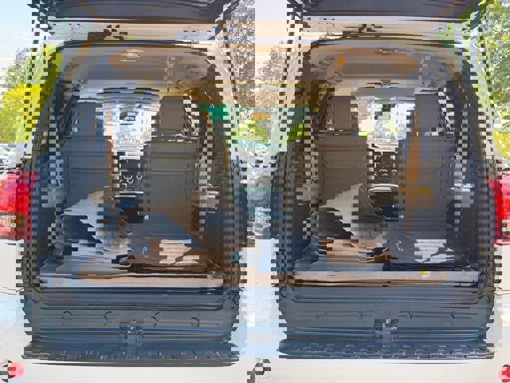 Used 2020 Toyota Sequoia Limited w/ Safety & Convenience Package image 12