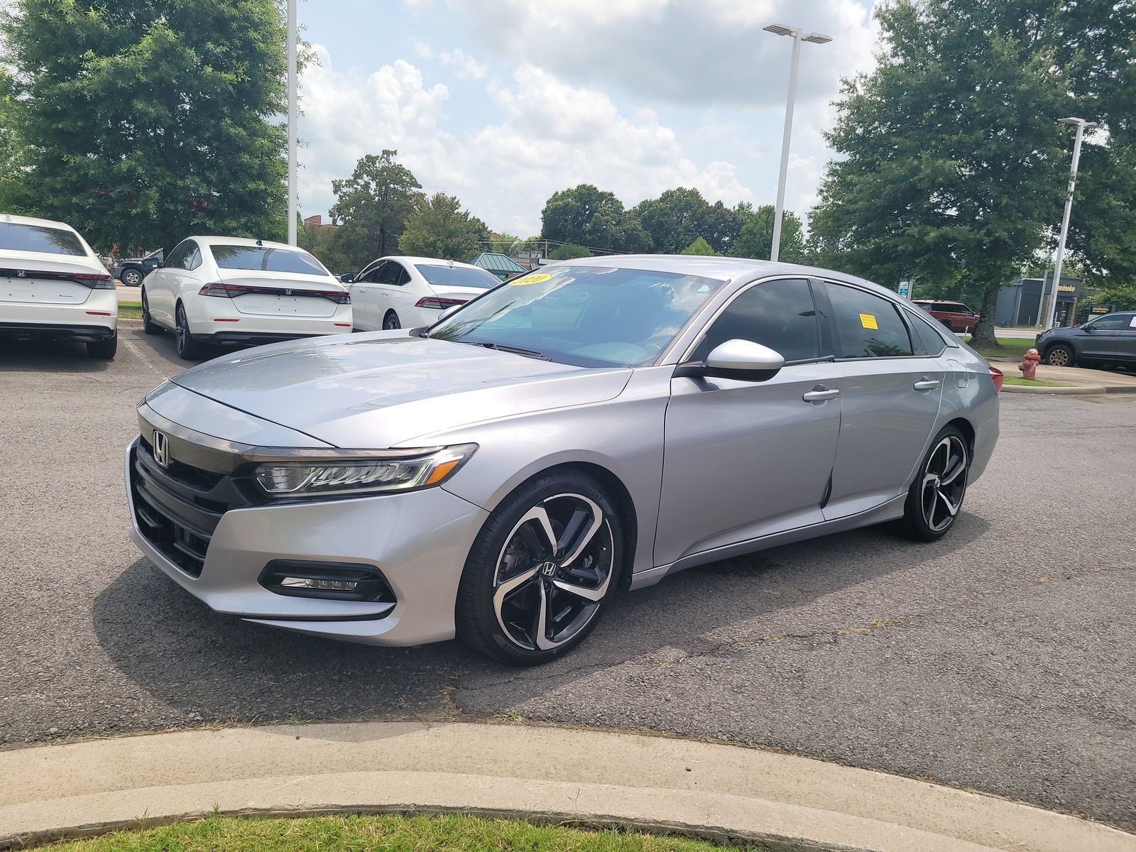 Used 2020 Honda Accord Sport image 7