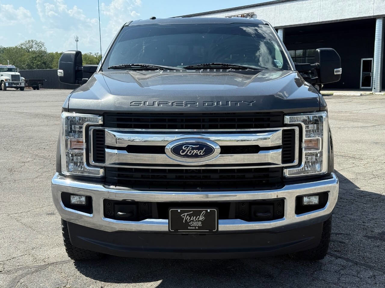 Used 2019 Ford F250 XLT w/ XLT Value Package image 2