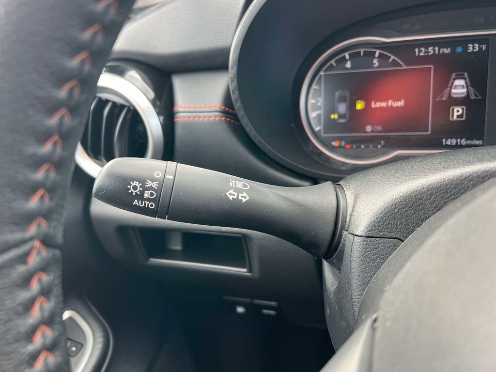 Certified 2025 Nissan Versa SR image 24