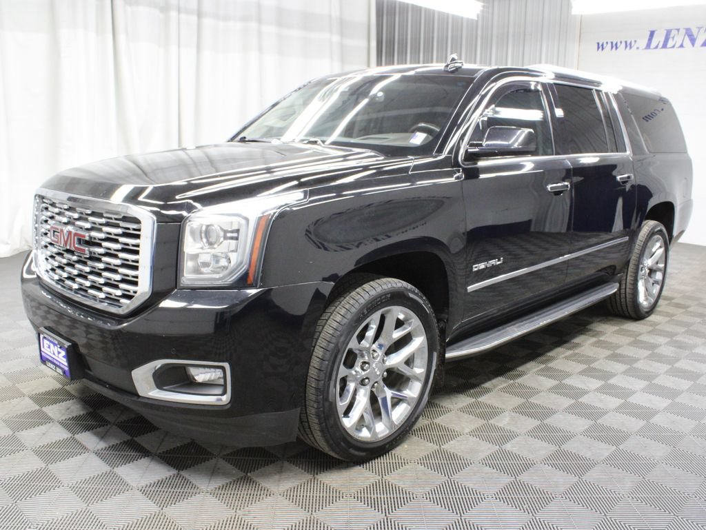 Used 2019 GMC Yukon XL Denali AWD/4WD image 7
