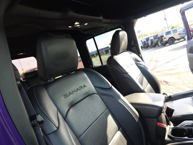 Used 2023 Jeep Wrangler Unlimited Sahara w/ Cold Weather Group image 42