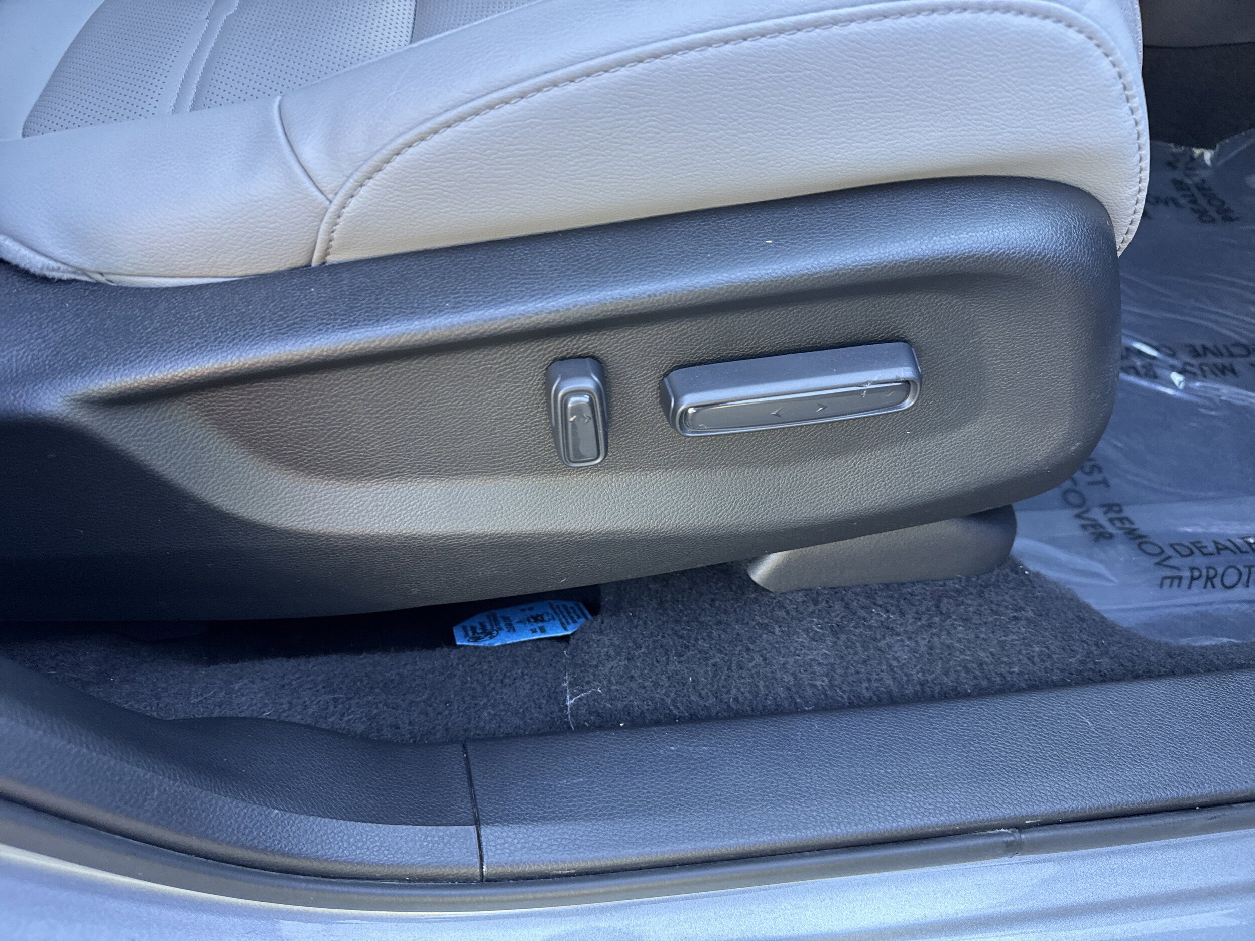 Used 2020 Honda CR-V Touring image 16
