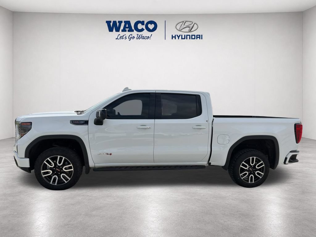 Used 2024 GMC Sierra 1500 AT4 w/ Technology Package AWD/4WD image 5