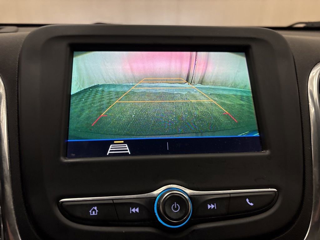 Used 2021 Chevrolet Equinox LT image 19