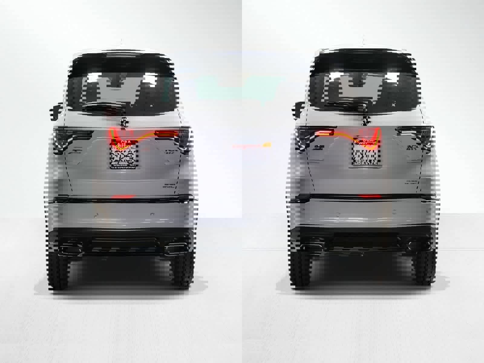 Used 2023 Acura MDX A-Spec image 3