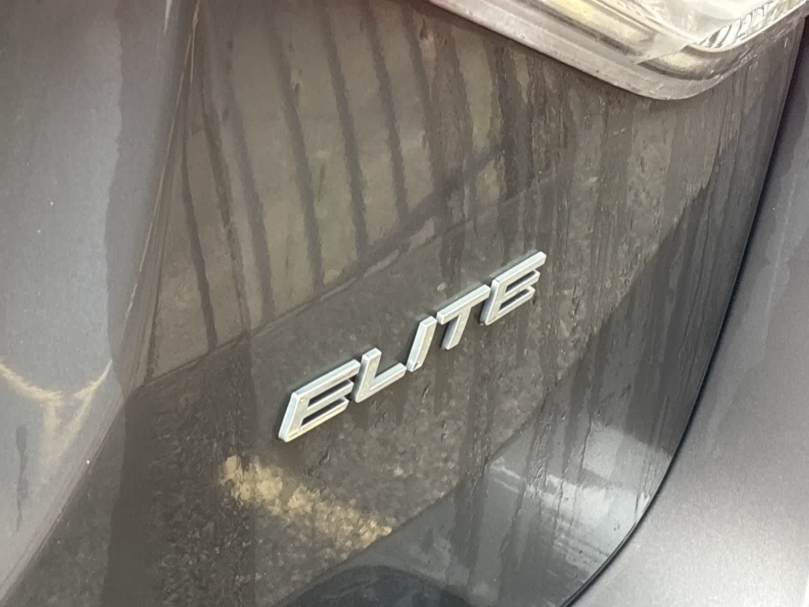 Used 2014 Honda Odyssey Touring Elite image 6