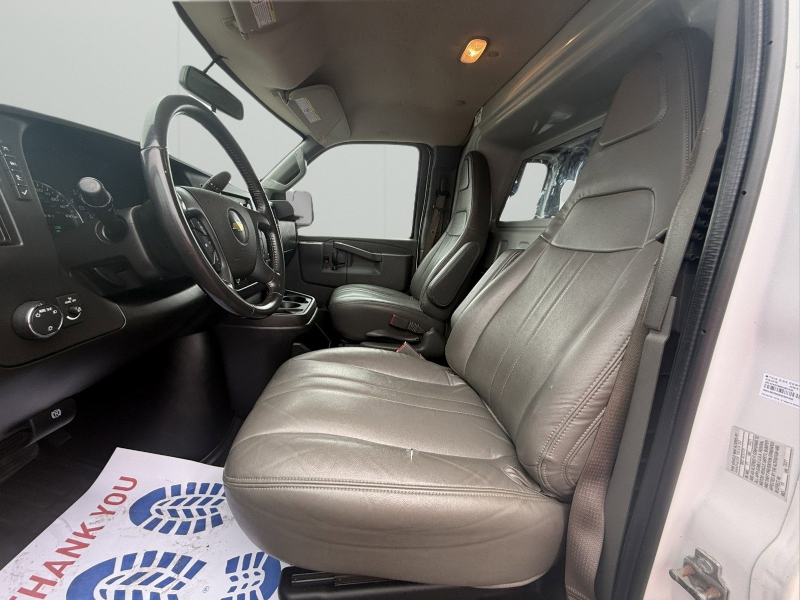 Used 2021 Chevrolet Express 2500 w/ Driver Convenience Package image 4