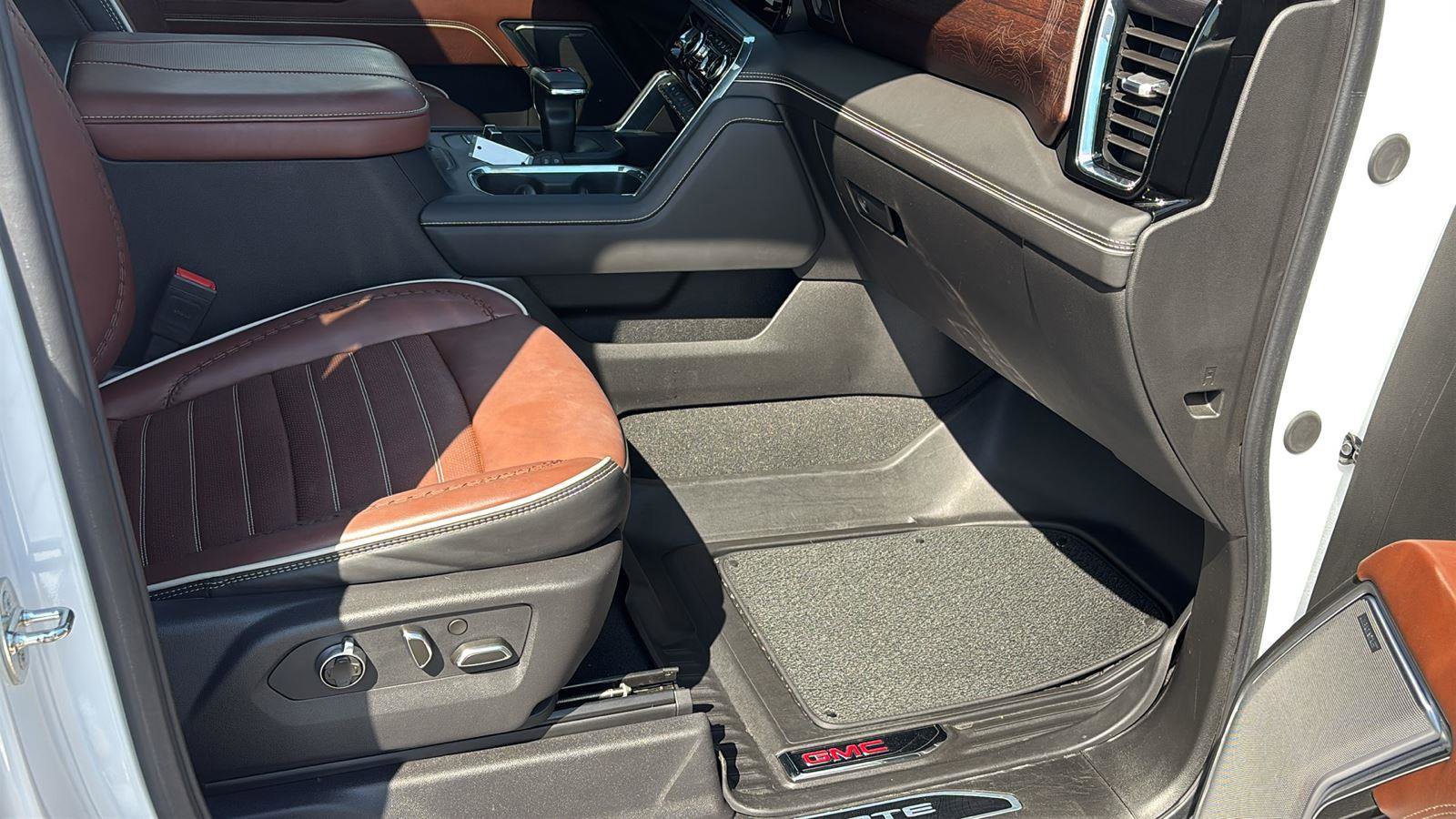 Certified 2024 GMC Sierra 1500 Denali Ultimate image 22