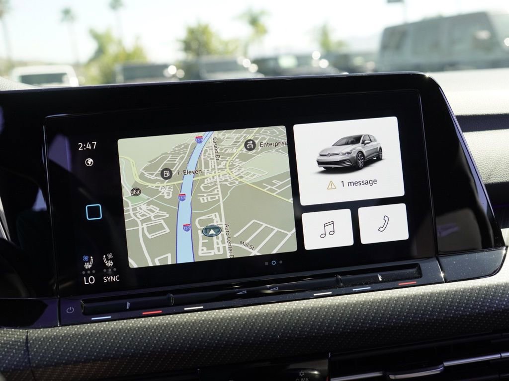 Used 2024 Volkswagen Golf R image 15