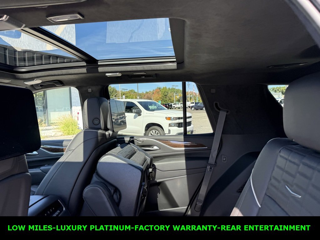 Used 2021 Cadillac Escalade Premium Luxury Platinum image 11