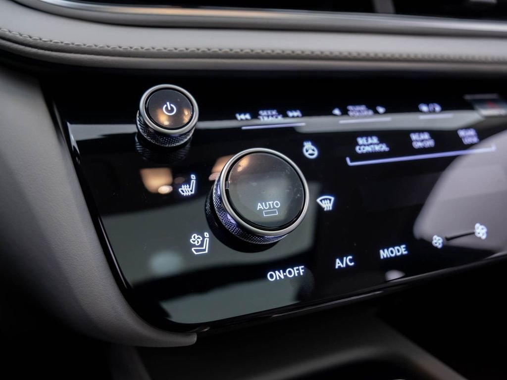 New 2026 INFINITI QX60 Luxe w/ Cargo Package image 22