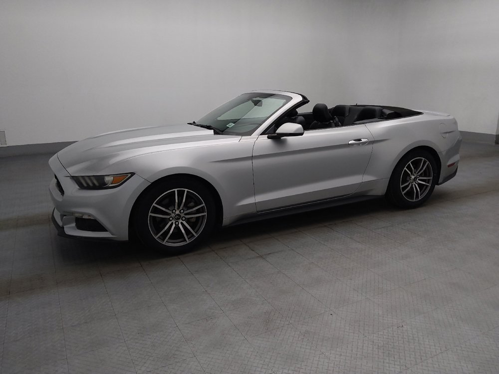 Used 2015 Ford Mustang Premium RWD image 2