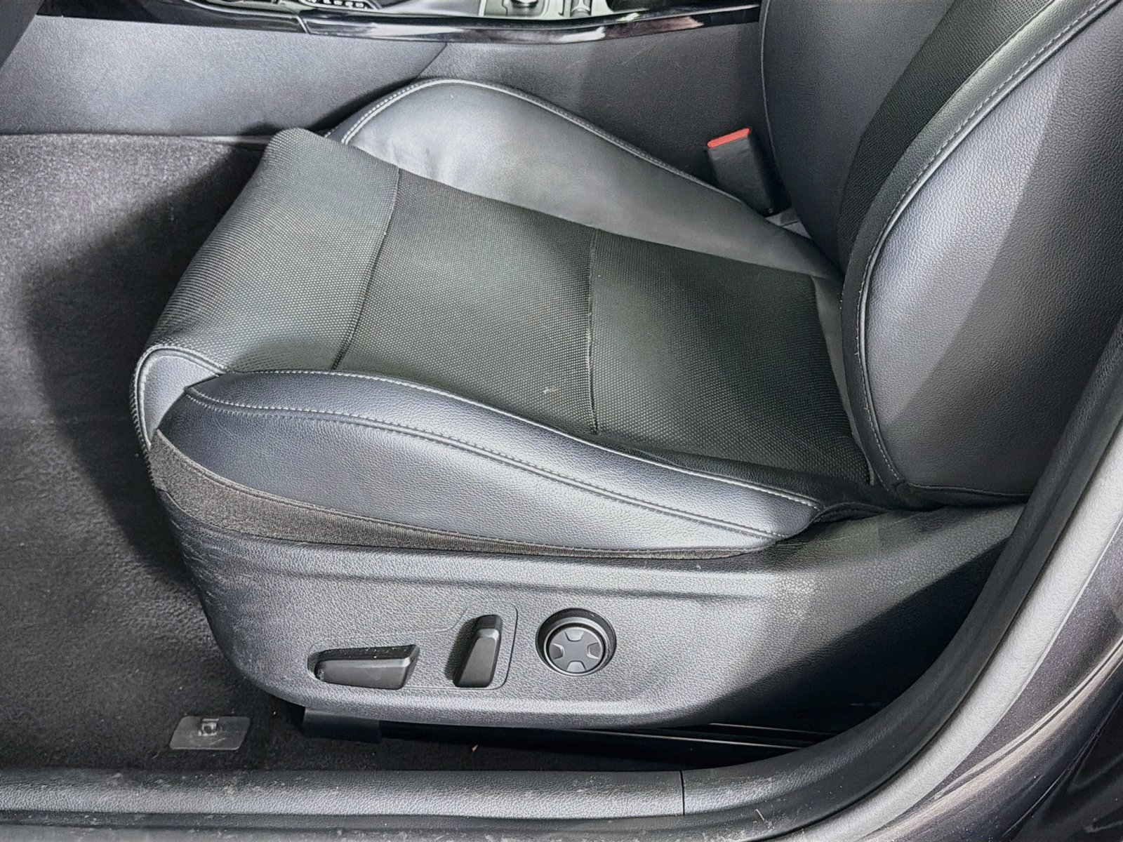 Used 2020 Kia Stinger GT-Line RWD image 18