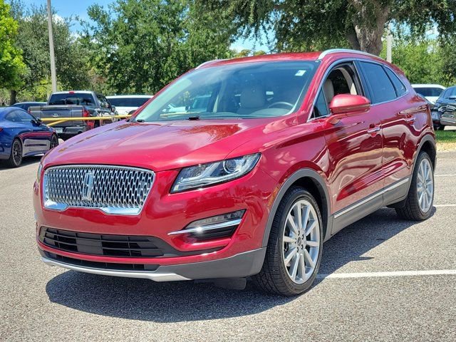 Used 2019 Lincoln MKC Reserve FWD image 3