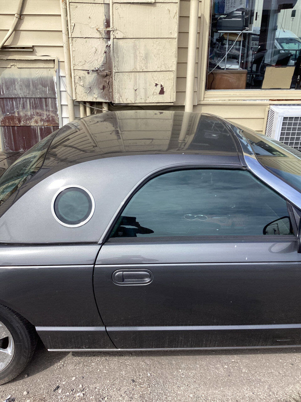 Used 2003 Ford Thunderbird image 21