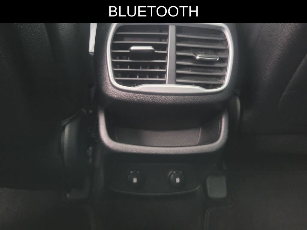 Used 2019 Hyundai Santa Fe Limited FWD image 10