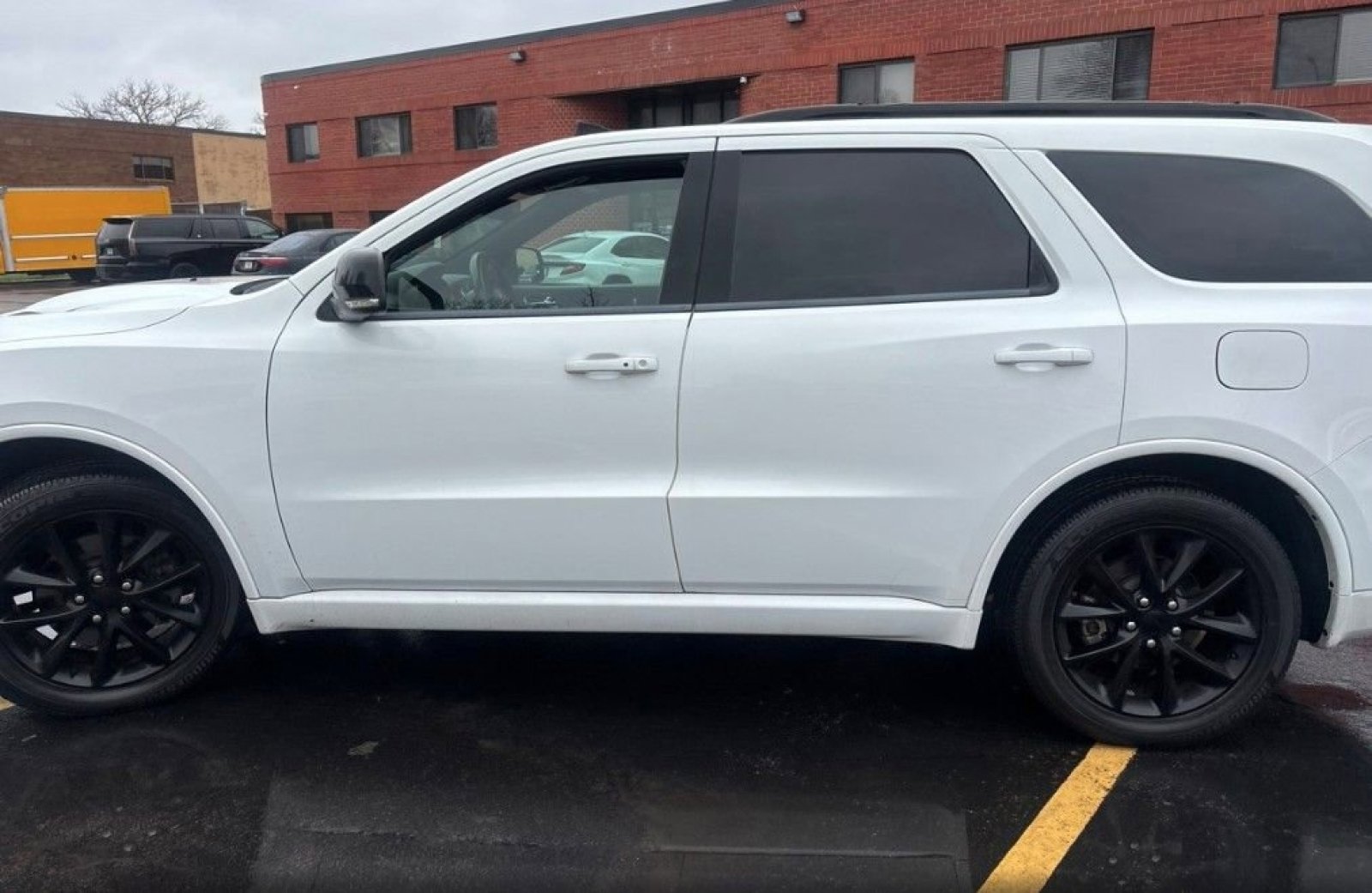 Used 2018 Dodge Durango R/T w/ Technology Group image 8