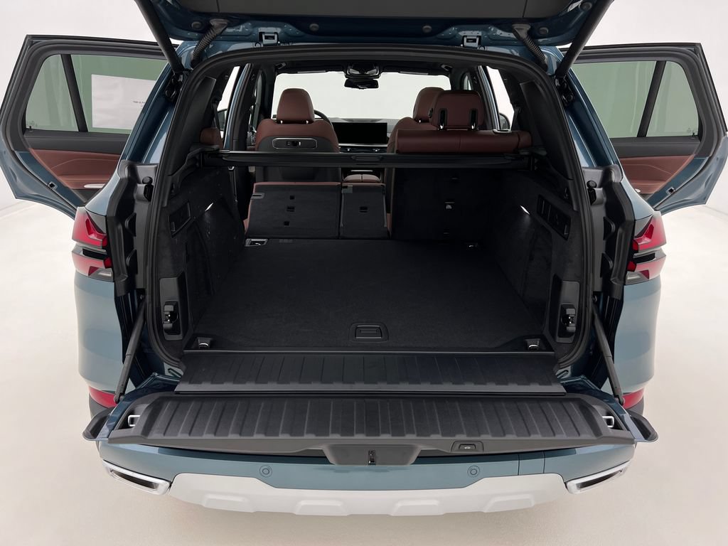 New 2026 BMW X5 xDrive40i w/ Premium Package AWD/4WD image 7