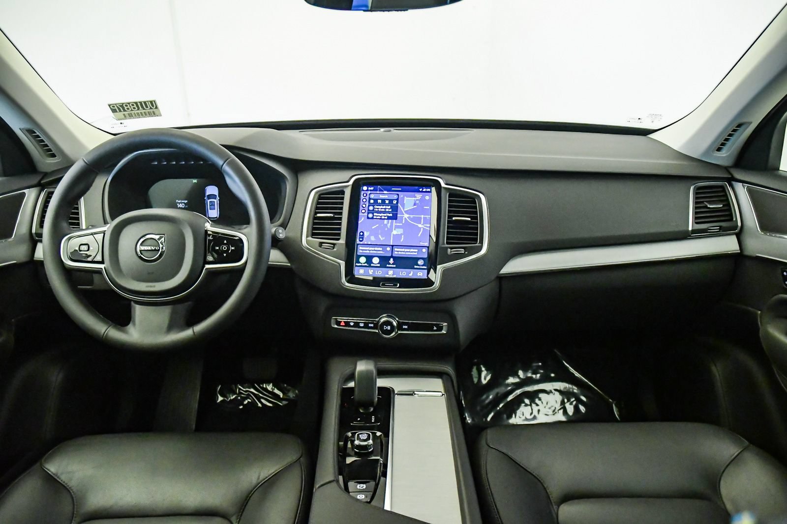 Certified 2025 Volvo XC90 B5 Core w/ Protection Package Premier AWD/4WD image 15