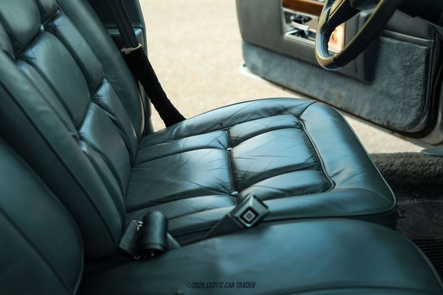 Used 1986 Cadillac Brougham Brougham image 25