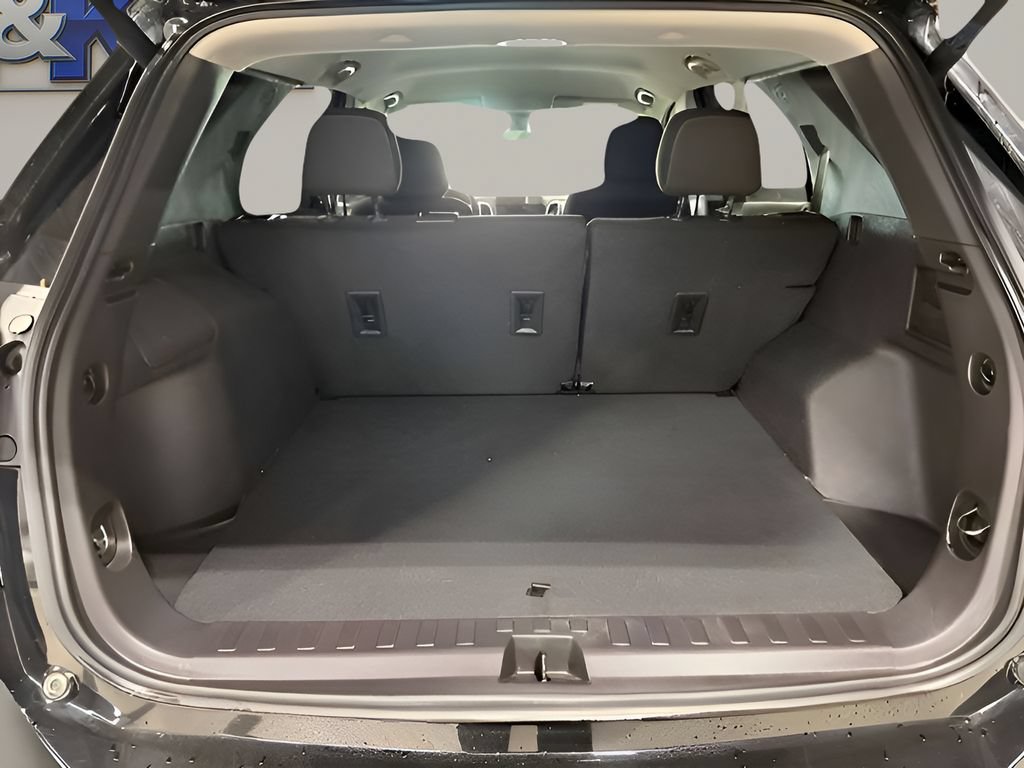 Used 2024 Chevrolet Equinox LT AWD/4WD image 31