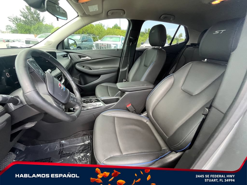Certified 2025 Buick Encore GX Sport Touring w/ Advanced Technology Package FWD image 10