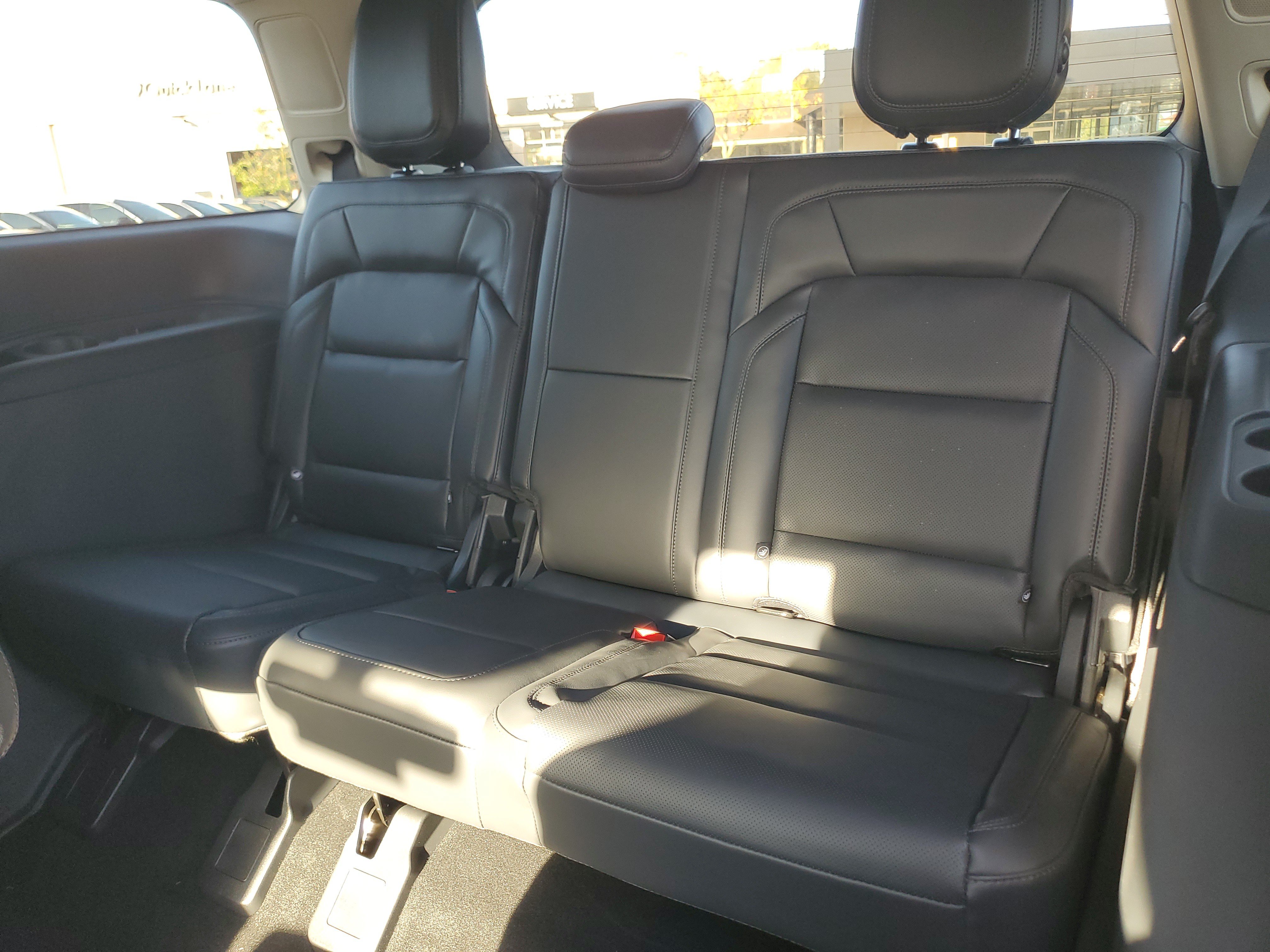 New 2027 Lincoln Navigator Reserve AWD/4WD image 32