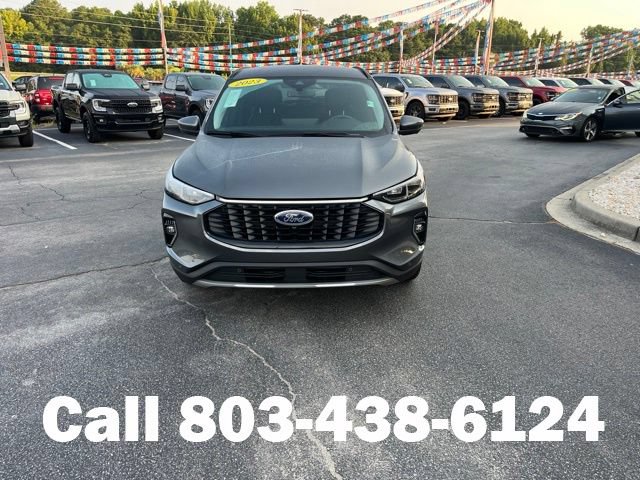 Used 2023 Ford Escape Platinum AWD/4WD image 32