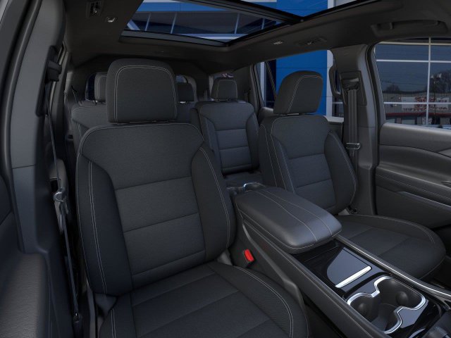 New 2027 Chevrolet Traverse LT w/ Sun and Wheel Package FWD image 16