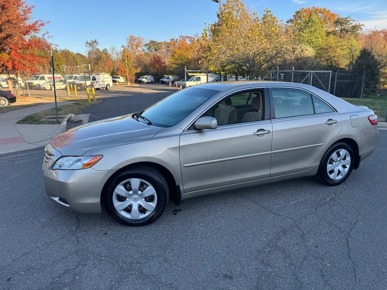 Used 2007 Toyota Camry LE FWD image 25