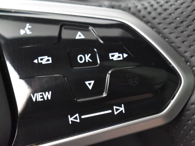 Used 2023 Volkswagen Tiguan SE R-Line image 24