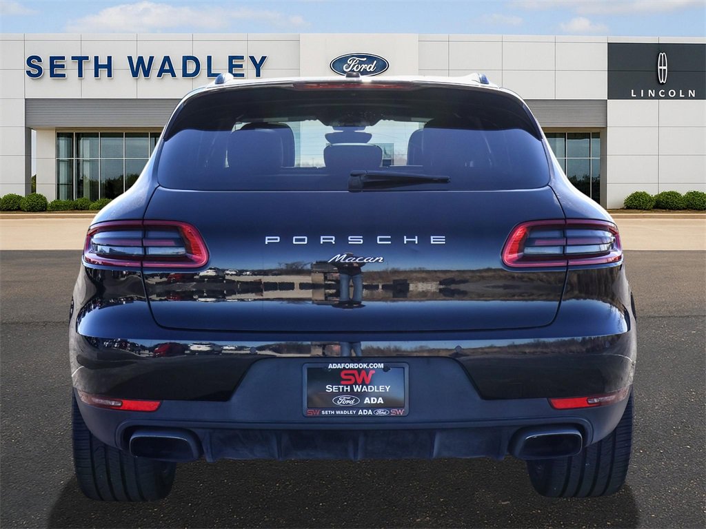 Used 2018 Porsche Macan Base image 6
