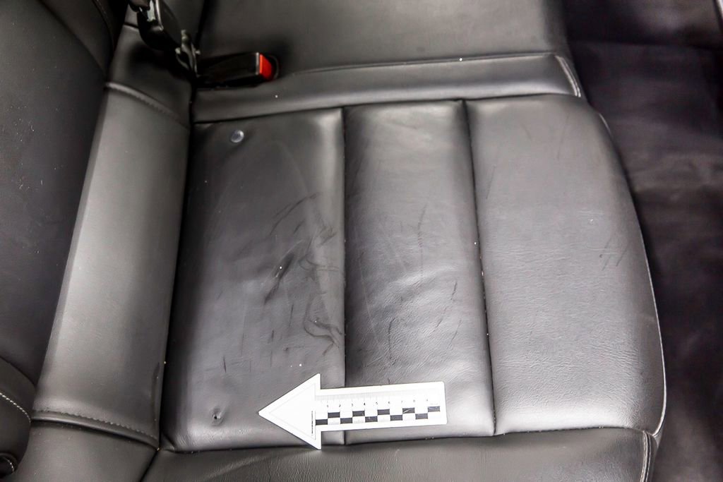 Used 2021 Cadillac XT4 Premium Luxury image 40