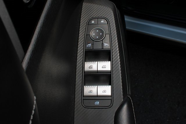 Used 2022 Mitsubishi Outlander SE image 11
