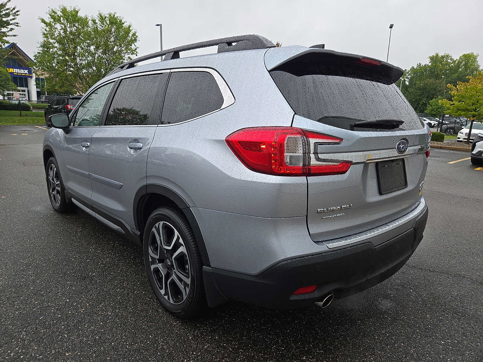 Used 2025 Subaru Ascent Limited AWD/4WD image 4