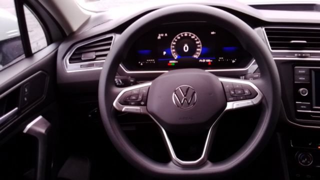 Used 2023 Volkswagen Tiguan S AWD/4WD image 24