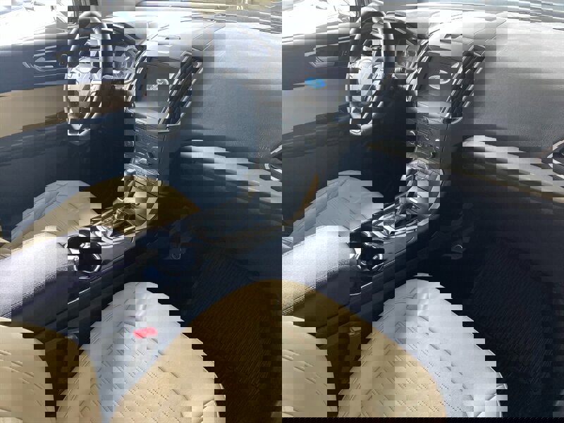 Used 2018 Ford Edge SEL w/ Equipment Group 201A image 27