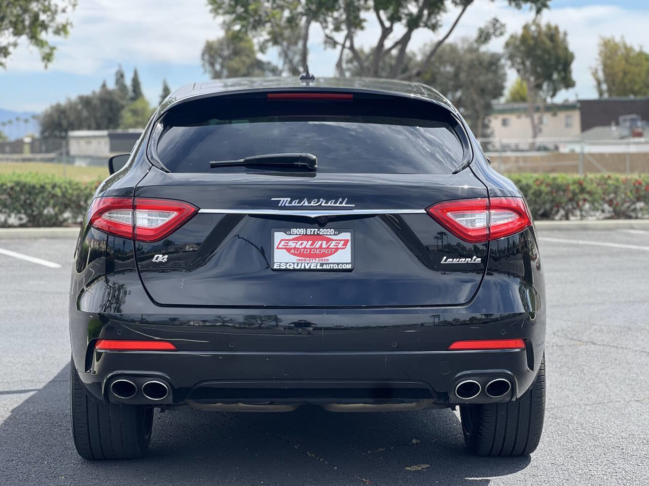 Used 2019 Maserati Levante image 10