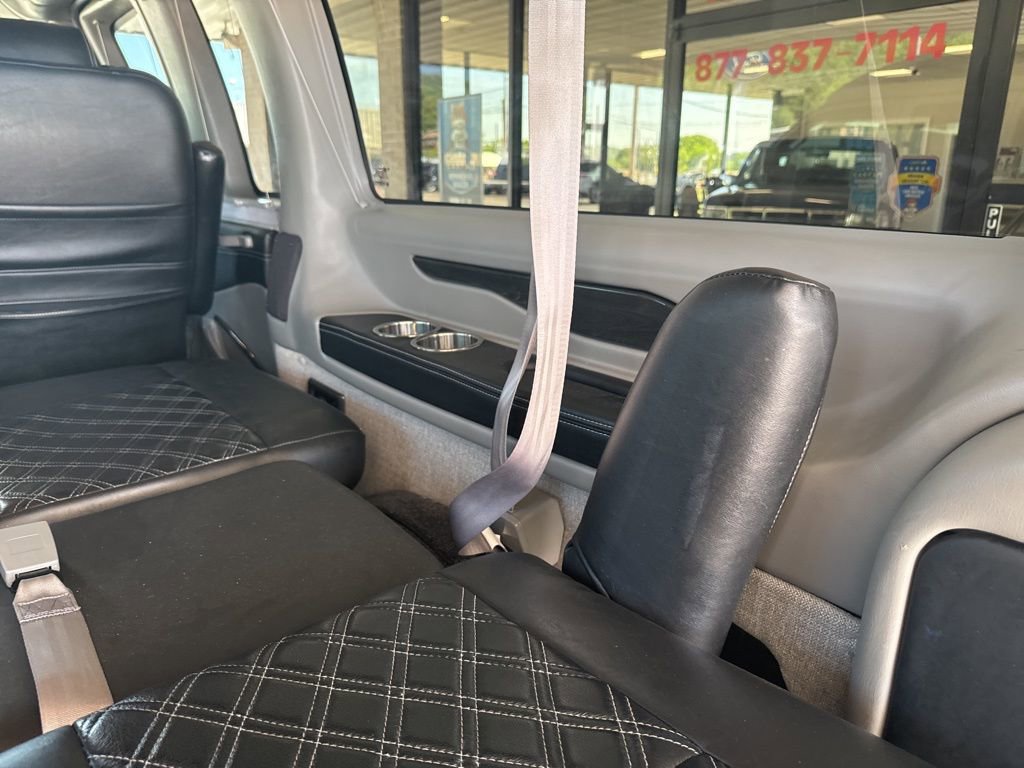 Used 2020 GMC Savana 2500 w/ Enhanced Convenience Package RWD image 39