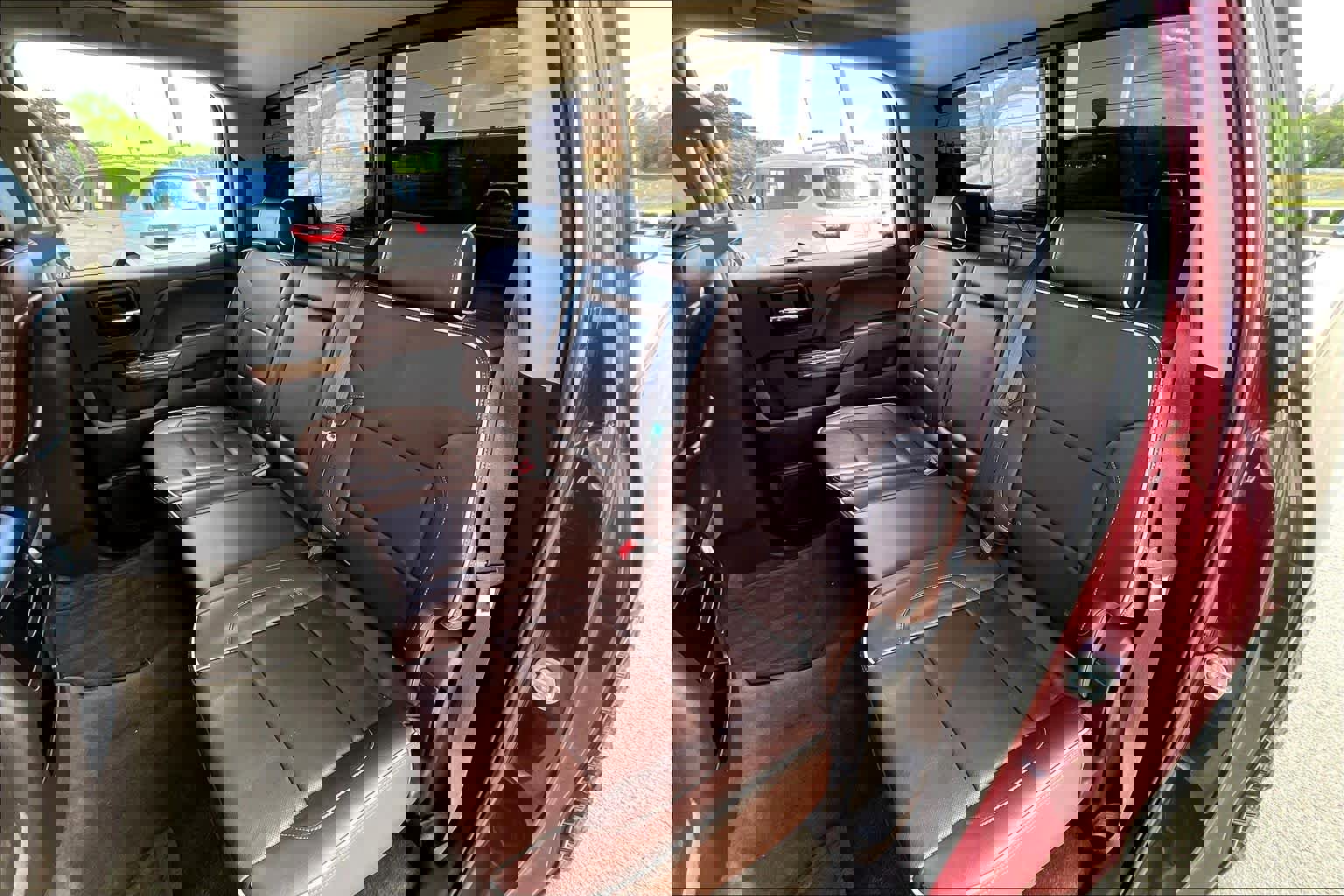 Used 2014 Chevrolet Silverado 1500 High Country w/ High Country Premium Package image 21