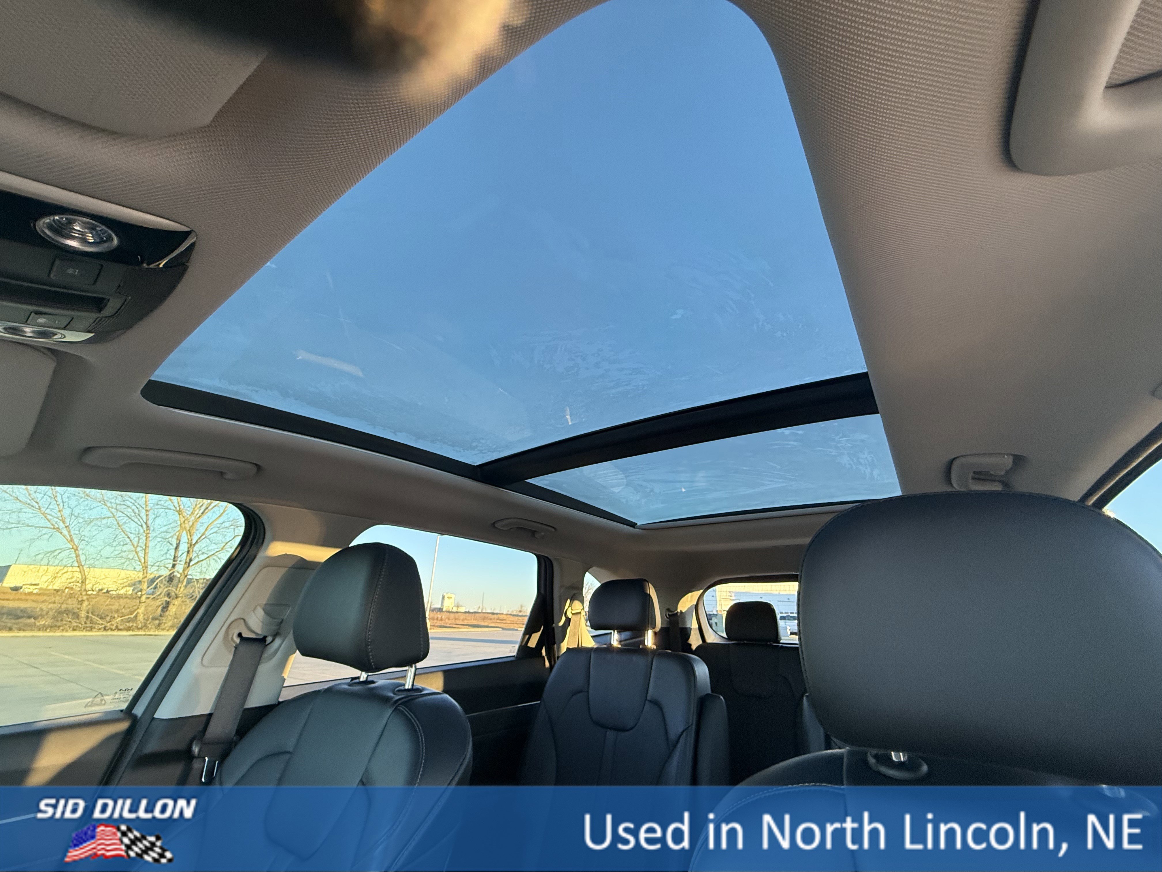 Used 2023 Kia Sorento SX image 20