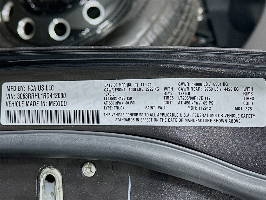 Used 2024 RAM 3500 Big Horn w/ Night Edition image 37