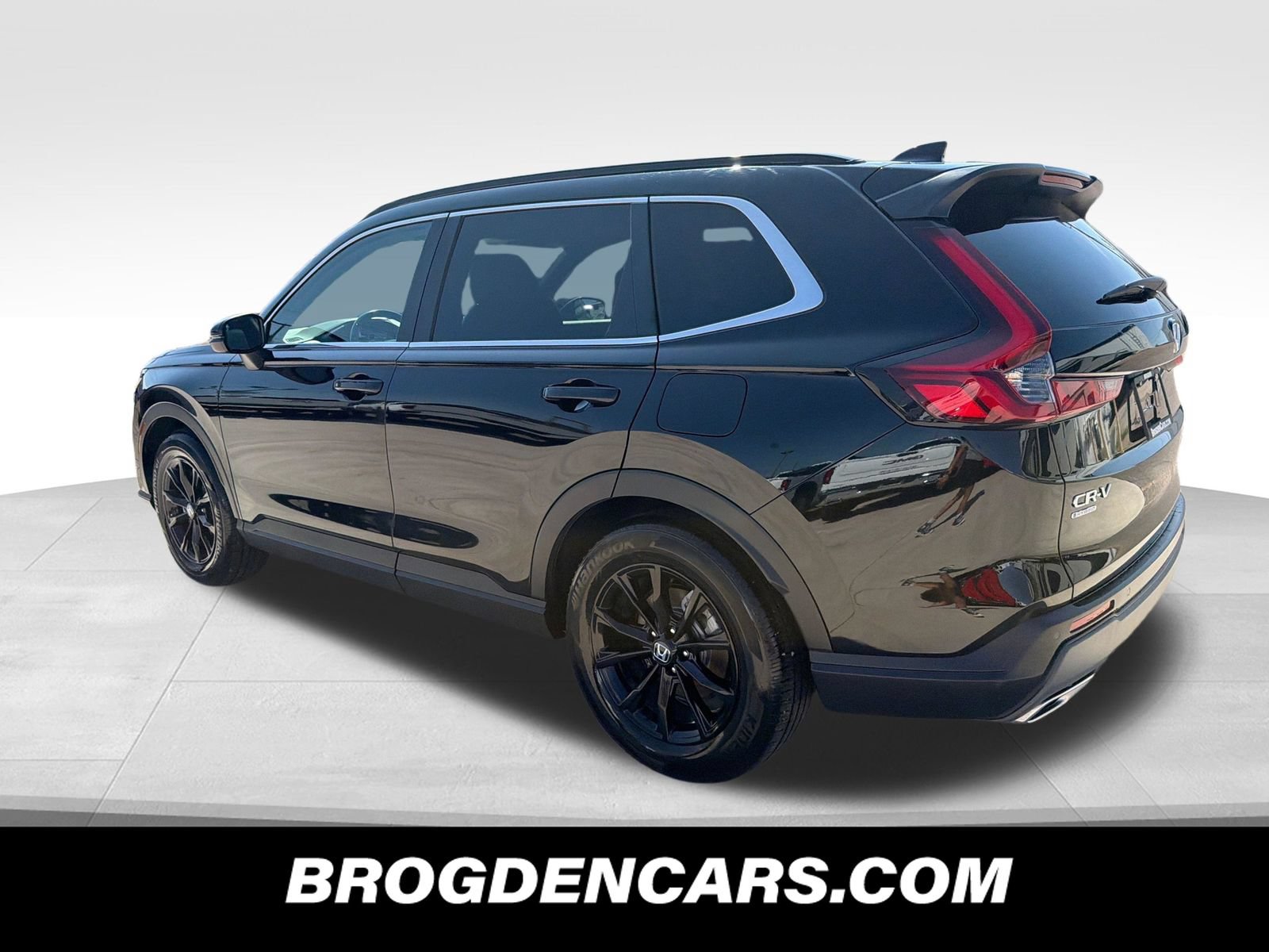 Used 2025 Honda CR-V Sport-L image 6
