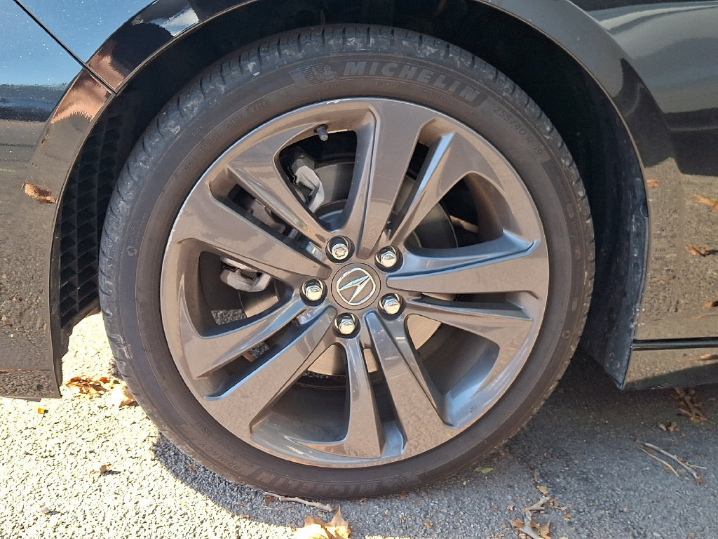 Used 2022 Acura TLX w/ A-SPEC Package AWD/4WD image 4