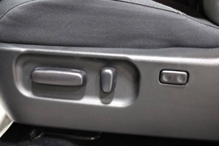 Used 2023 Toyota Tacoma TRD Sport image 12