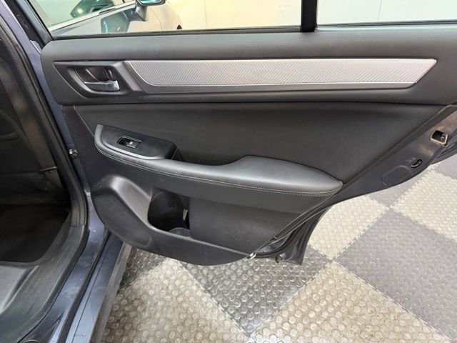 Used 2016 Subaru Legacy 2.5i Premium w/ Popular Package #1 AWD/4WD image 29