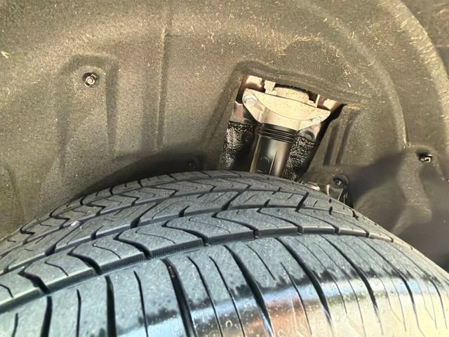 Used 2019 Toyota RAV4 LE FWD image 91